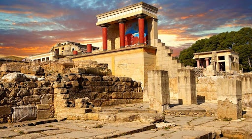 Knossos-Heraklion City From Chania